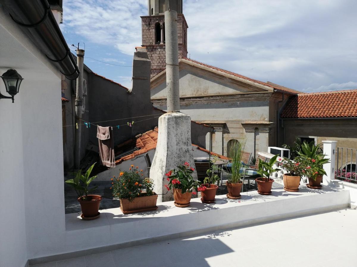 Villa Magdalena Vrbnik Esterno foto